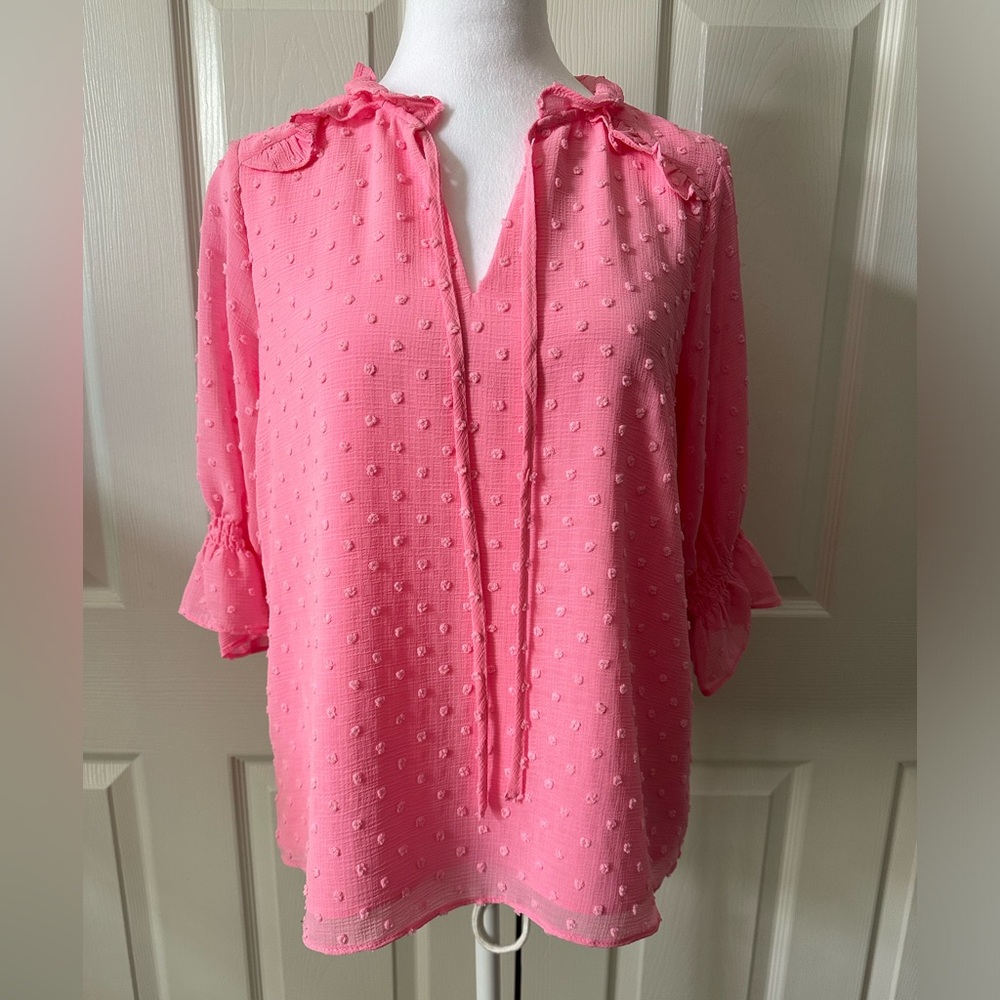 CeCe Split Neck Clip Dot Chiffon Blouse, pink, size Small NWT